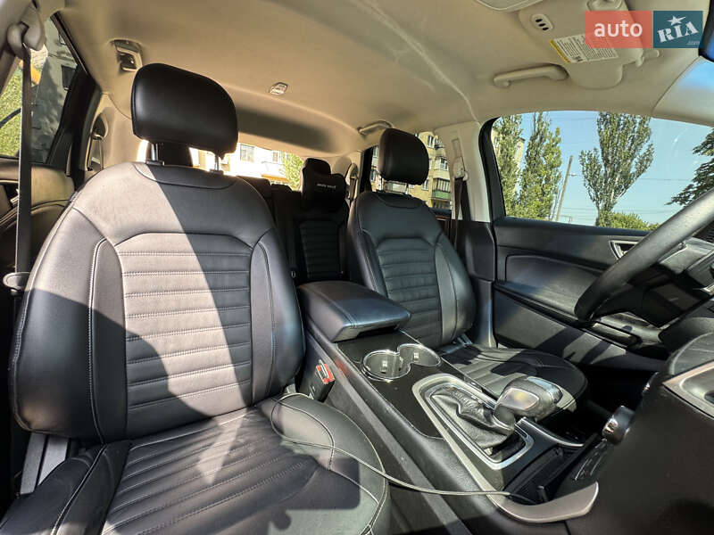 Внедорожник / Кроссовер Ford Edge 2016 в Павлограде фото 21 Внедорожник / Кроссовер Ford Edge 2016 в Павлограде