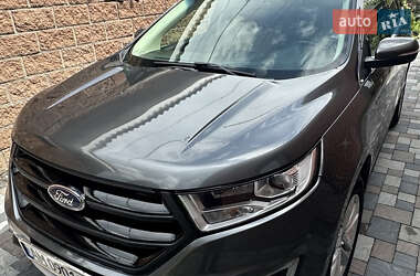 Внедорожник / Кроссовер Ford Edge 2017 в 