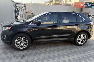 Внедорожник / Кроссовер Ford Edge 2015 в 