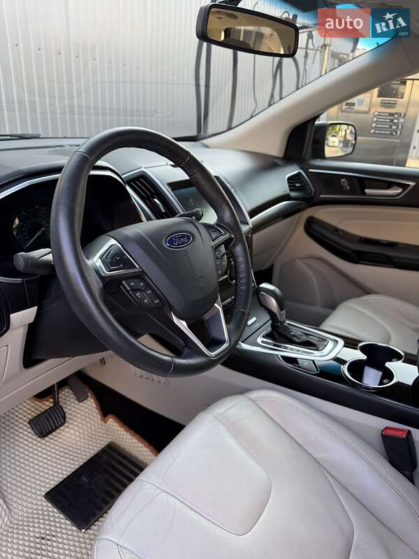 Внедорожник / Кроссовер Ford Edge 2015 в Запорожье