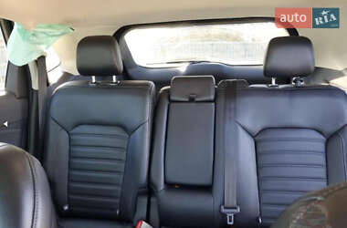 Внедорожник / Кроссовер Ford Edge 2020 в 