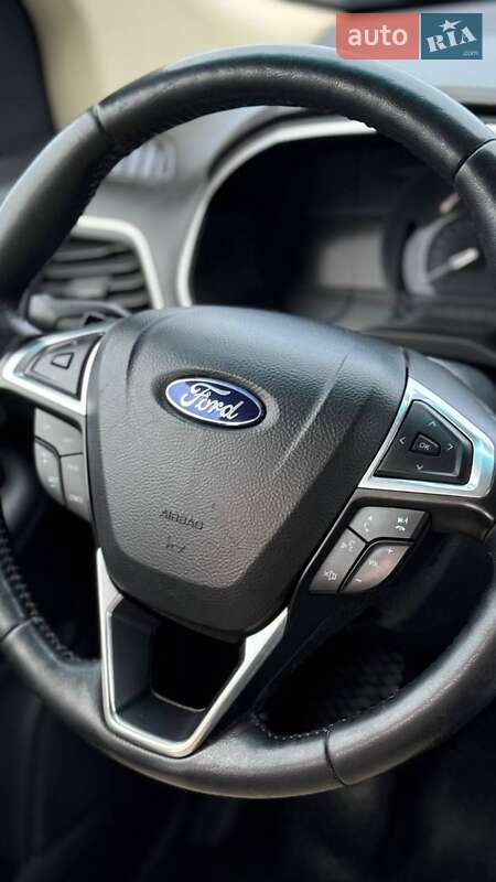 Внедорожник / Кроссовер Ford Edge 2016 в Первомайске фото 4 Внедорожник / Кроссовер Ford Edge 2016 в Первомайске