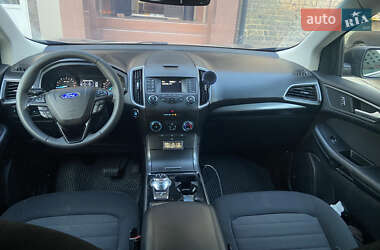 Внедорожник / Кроссовер Ford Edge 2018 в 
