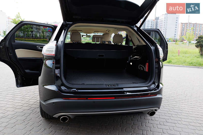 Внедорожник / Кроссовер Ford Edge 2016 в Чернигове