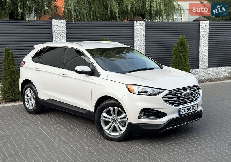 Внедорожник / Кроссовер Ford Edge 2019 в 