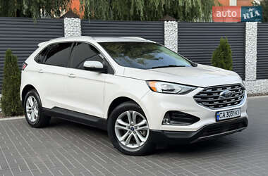 Внедорожник / Кроссовер Ford Edge 2019 в 
