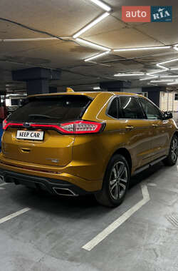 Внедорожник / Кроссовер Ford Edge 2016 в 