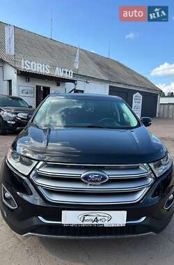 Позашляховик / Кросовер Ford Edge 2015 в 