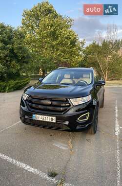 Внедорожник / Кроссовер Ford Edge 2015 в 