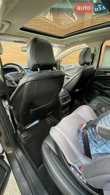 Внедорожник / Кроссовер Ford Edge 2018 в Тернополе