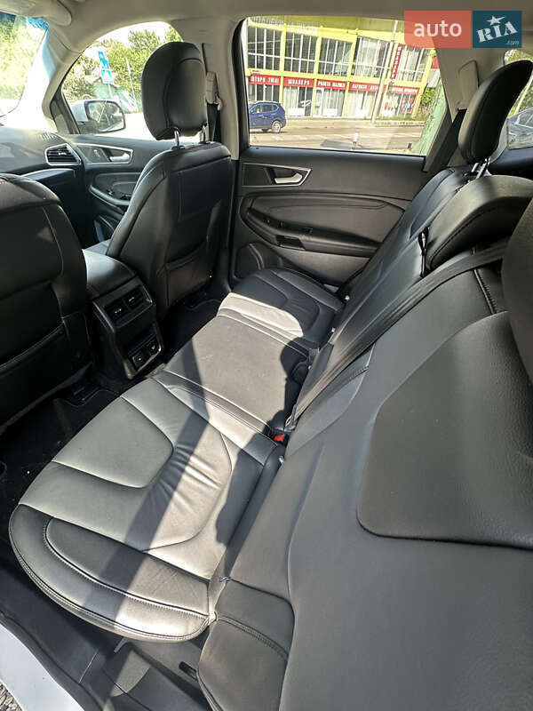 Внедорожник / Кроссовер Ford Edge 2018 в Ивано-Франковске