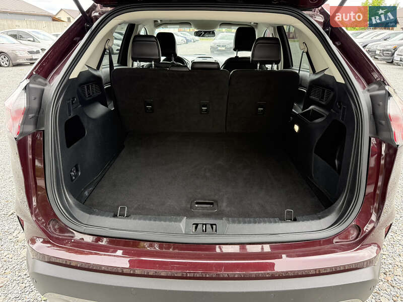 Внедорожник / Кроссовер Ford Edge 2020 в Стрые