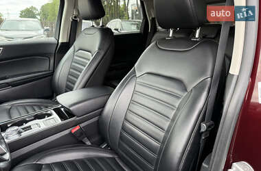 Внедорожник / Кроссовер Ford Edge 2020 в 