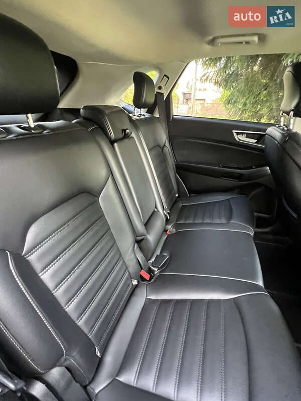 Внедорожник / Кроссовер Ford Edge 2019 в Дубно
