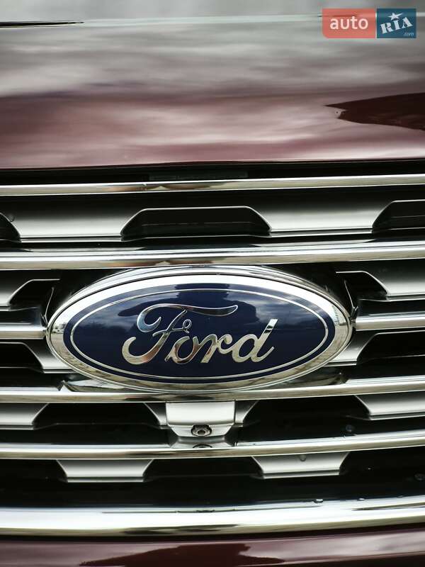 Внедорожник / Кроссовер Ford Edge 2019 в Ивано-Франковске