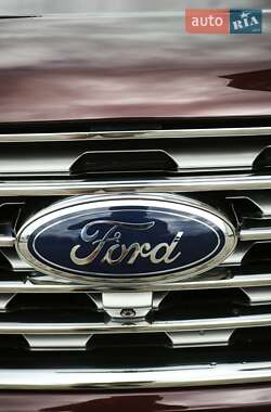 Внедорожник / Кроссовер Ford Edge 2019 в 