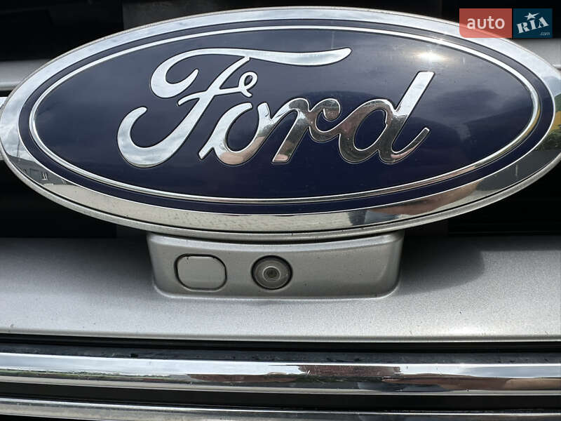 Позашляховик / Кросовер Ford Edge 2015 в Києві