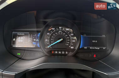 Внедорожник / Кроссовер Ford Edge 2022 в 