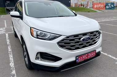 Внедорожник / Кроссовер Ford Edge 2022 в 