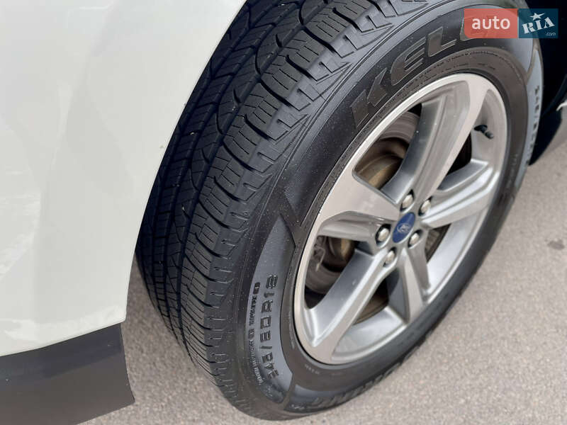 Внедорожник / Кроссовер Ford Edge 2022 в Ровно