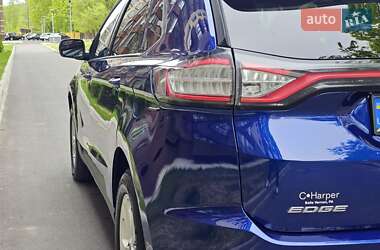 Внедорожник / Кроссовер Ford Edge 2015 в 