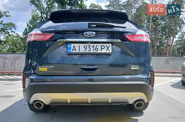 Внедорожник / Кроссовер Ford Edge 2018 в 