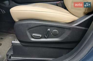 Внедорожник / Кроссовер Ford Edge 2018 в 