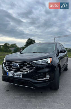 Внедорожник / Кроссовер Ford Edge 2019 в 