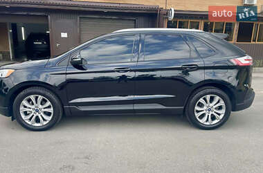 Внедорожник / Кроссовер Ford Edge 2019 в 
