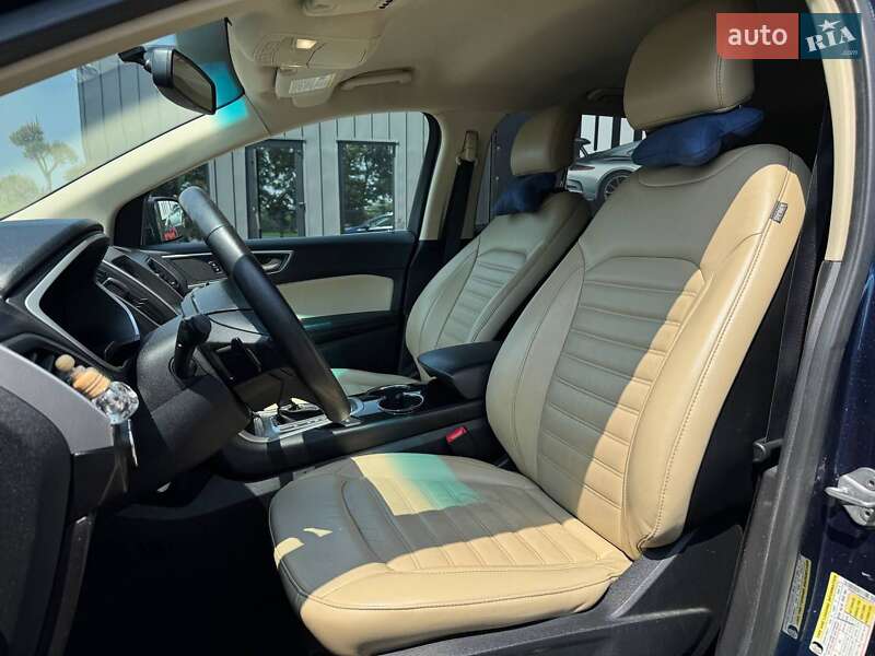 Внедорожник / Кроссовер Ford Edge 2017 в Каменец-Подольском