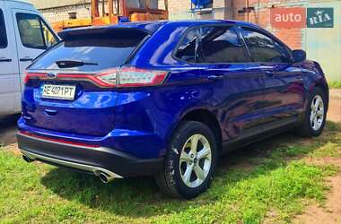 Внедорожник / Кроссовер Ford Edge 2015 в 