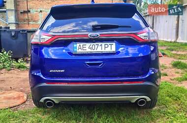 Внедорожник / Кроссовер Ford Edge 2015 в 