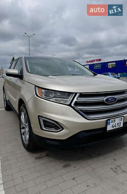 Внедорожник / Кроссовер Ford Edge 2017 в 