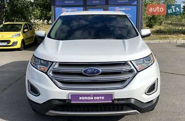 Внедорожник / Кроссовер Ford Edge 2017 в 