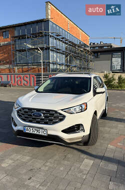 Внедорожник / Кроссовер Ford Edge 2019 в 