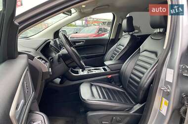 Внедорожник / Кроссовер Ford Edge 2022 в 