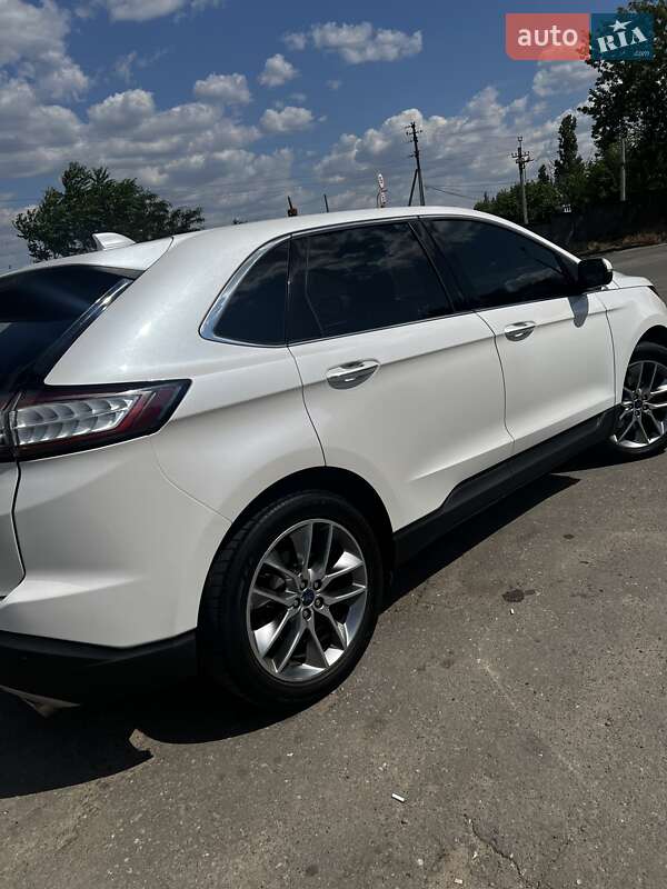 Внедорожник / Кроссовер Ford Edge 2015 в Николаеве