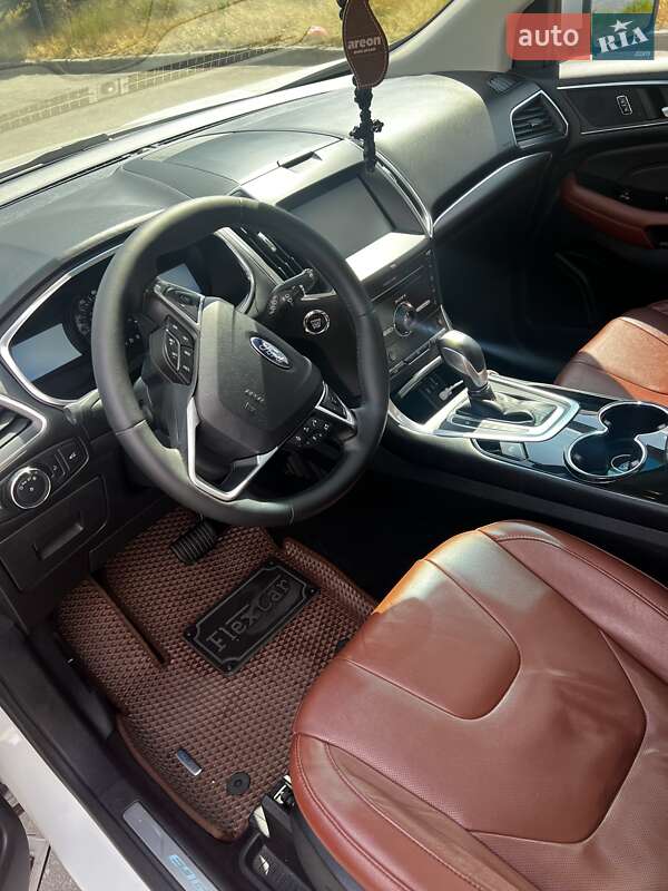 Внедорожник / Кроссовер Ford Edge 2015 в Николаеве