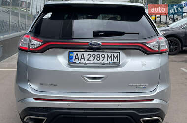 Внедорожник / Кроссовер Ford Edge 2016 в 