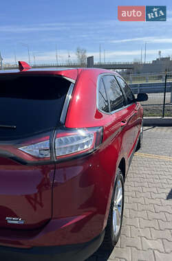 Внедорожник / Кроссовер Ford Edge 2015 в 