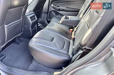 Внедорожник / Кроссовер Ford Edge 2022 в 