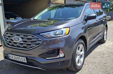 Внедорожник / Кроссовер Ford Edge 2019 в 