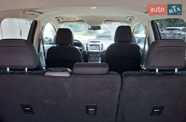 Внедорожник / Кроссовер Ford Edge 2019 в 