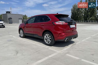Внедорожник / Кроссовер Ford Edge 2022 в 