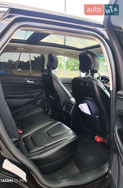 Внедорожник / Кроссовер Ford Edge 2019 в 