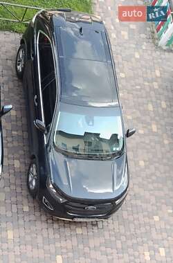 Внедорожник / Кроссовер Ford Edge 2016 в 