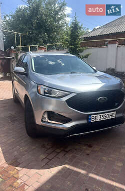 Внедорожник / Кроссовер Ford Edge 2019 в 