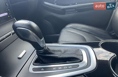 Внедорожник / Кроссовер Ford Edge 2018 в 