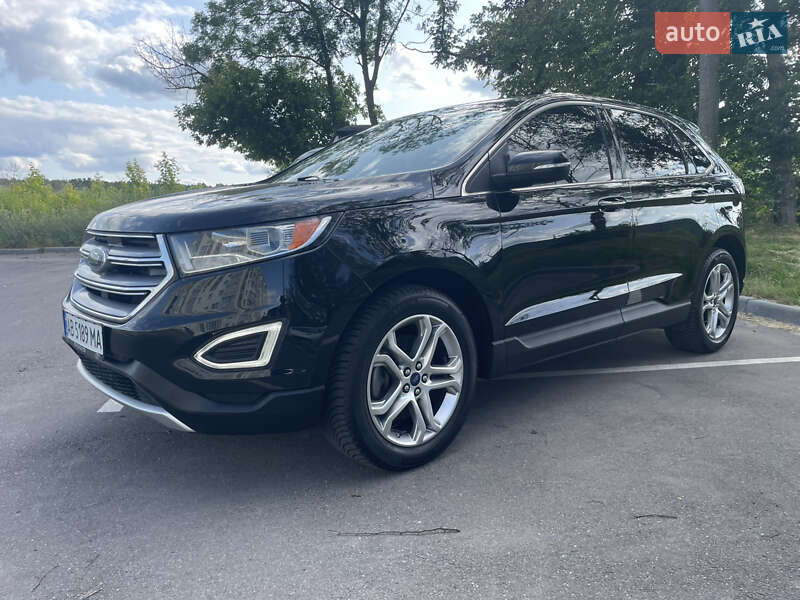 Внедорожник / Кроссовер Ford Edge 2018 в 