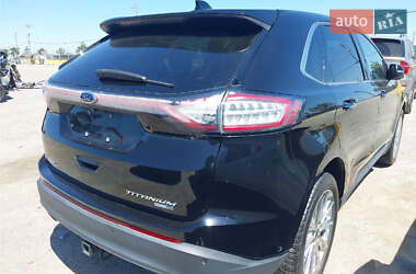 Внедорожник / Кроссовер Ford Edge 2017 в 